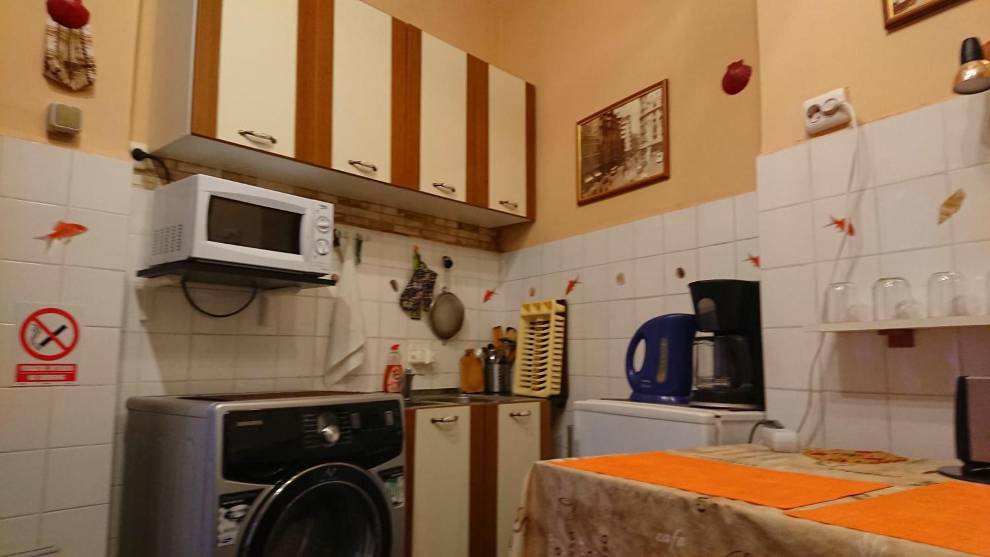 Rompromo Plus Accommodation Бухарест Экстерьер фото