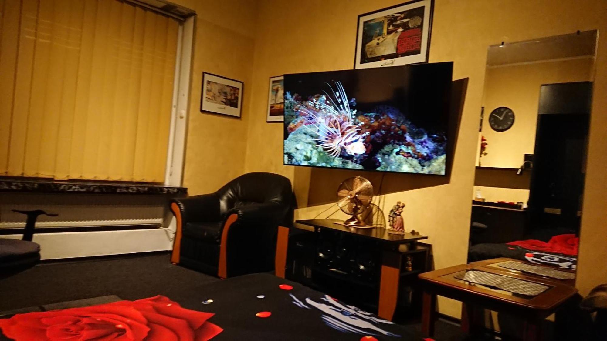Rompromo Plus Accommodation Бухарест Экстерьер фото